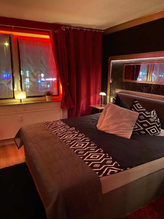 Standard Double Room "Reeperbahn"