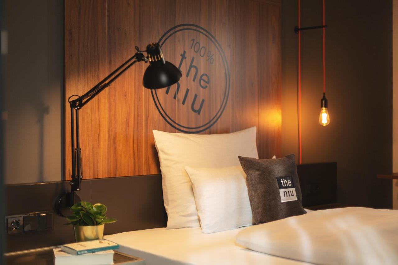 Standard Queen Room - Accessible