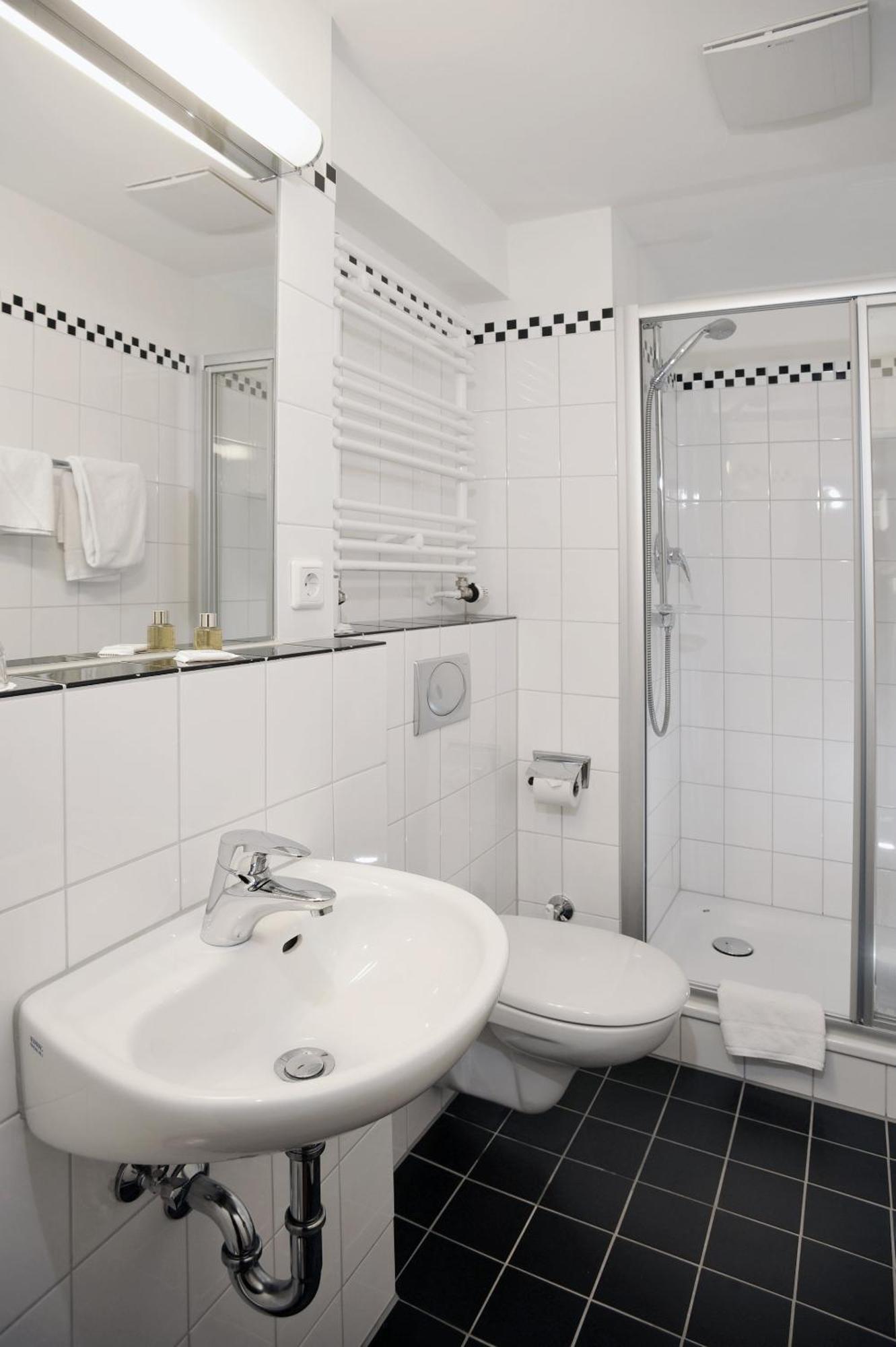 Small Economy Room