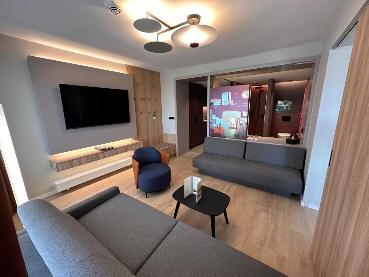 Junior Suite Balcony