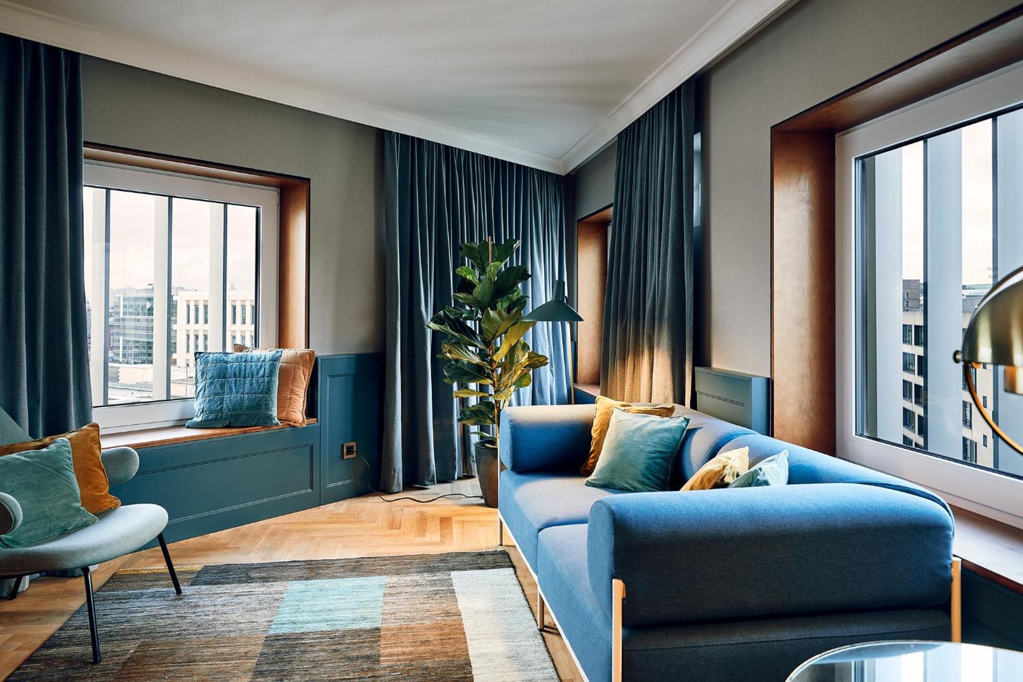 Deluxe Suite