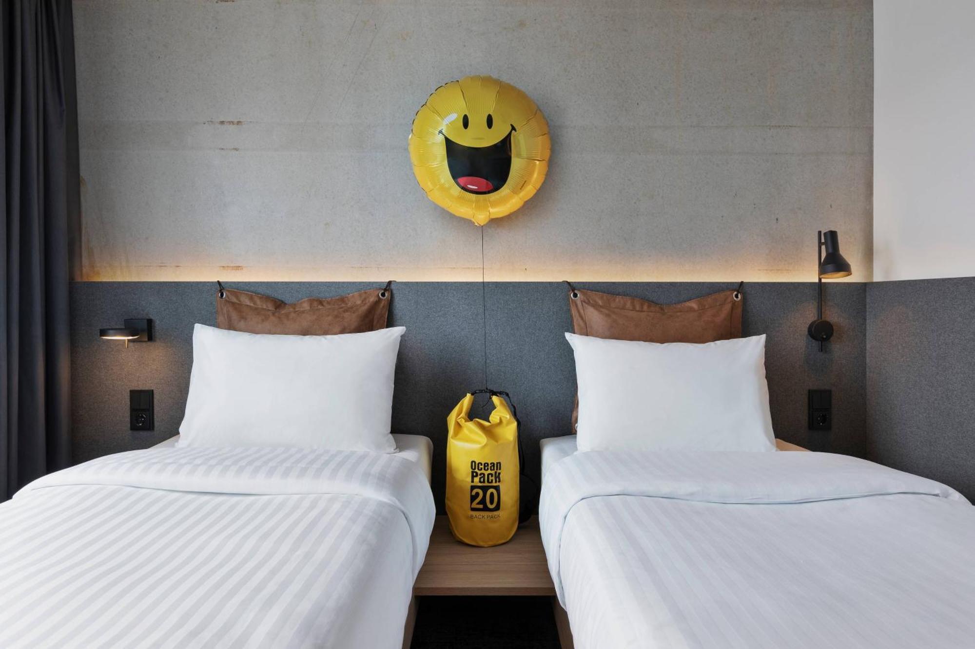 Moxy Sleeper Twin Room