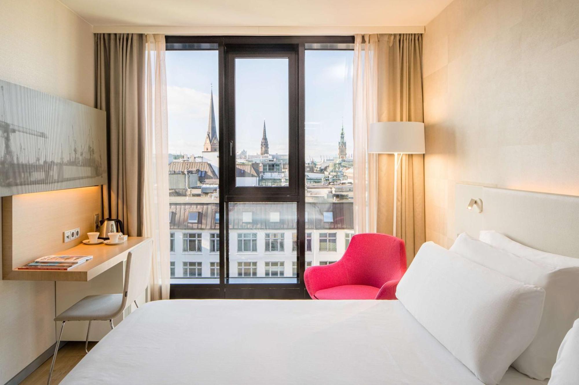 Deluxe Room City View