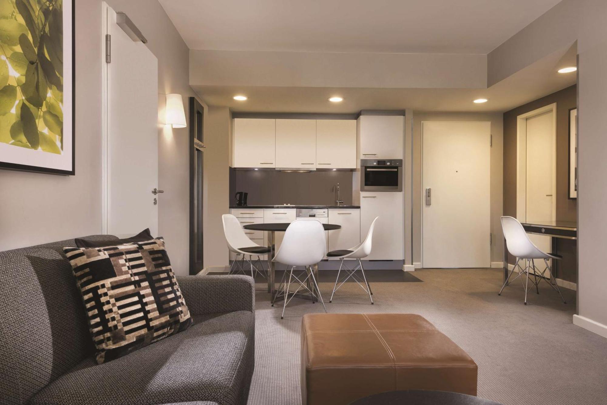 Apartment with Balcony,1548217849:JPEG