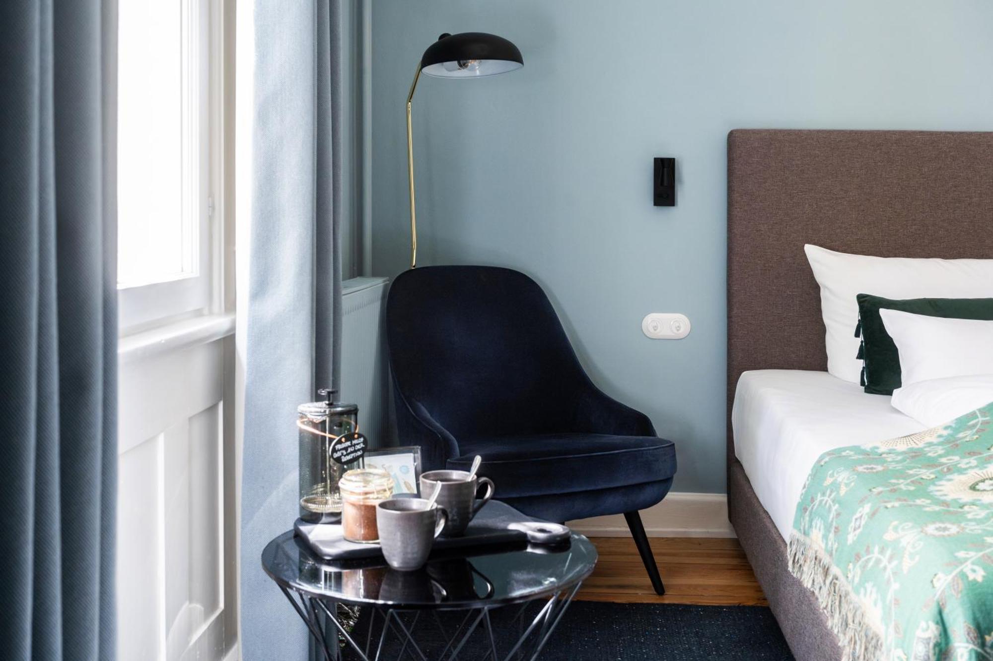 Small Single Room