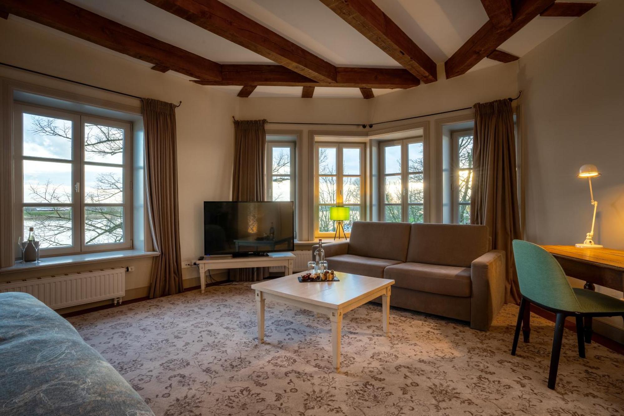 Superior Double Room river-view