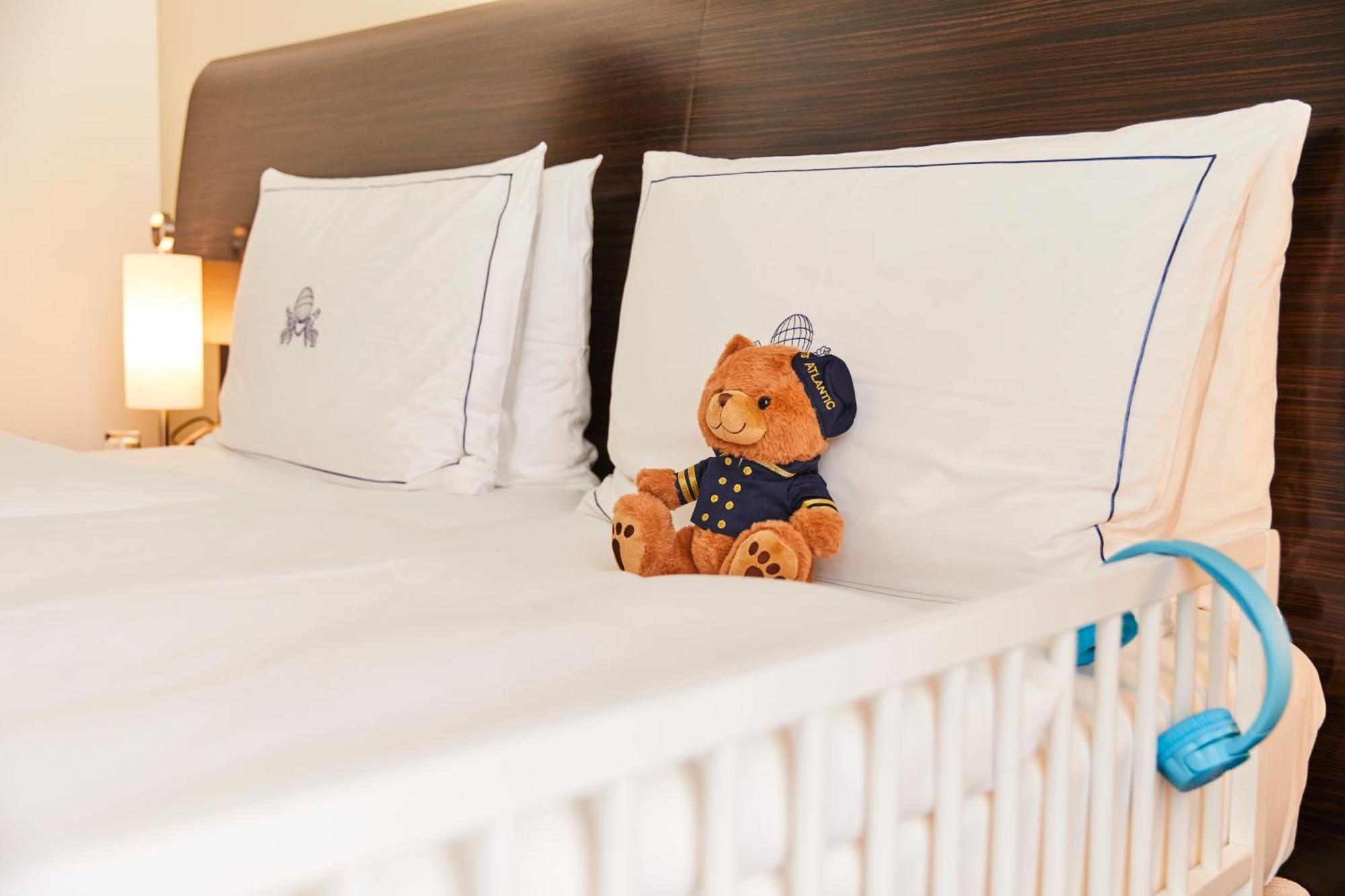 Superior Guest Room with 1 King,1686423514:JPEG