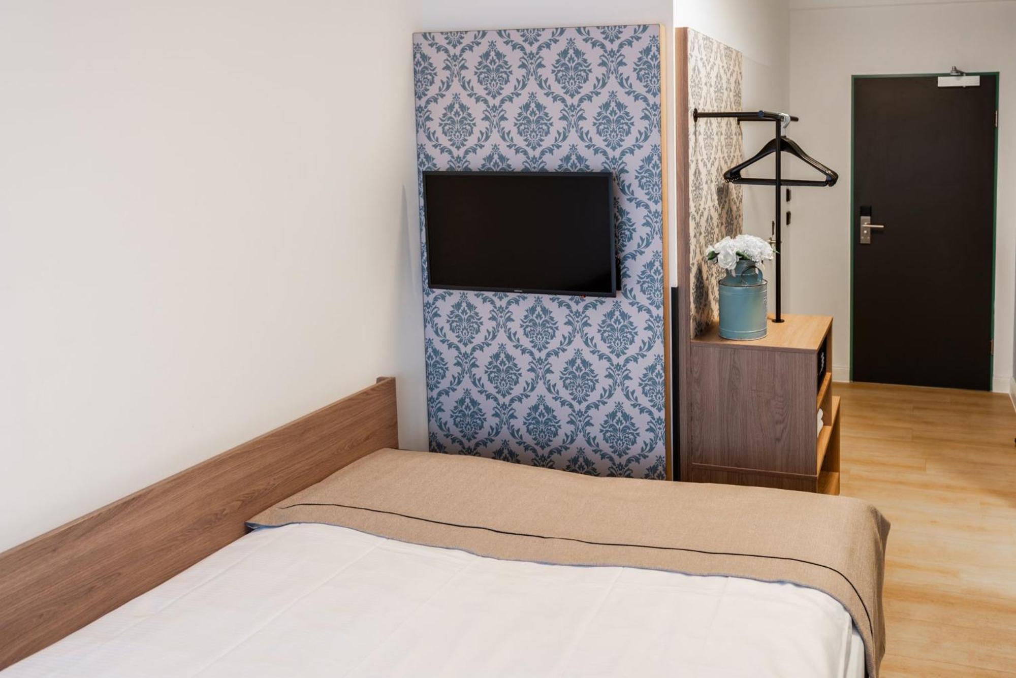 Cosy Queen Room