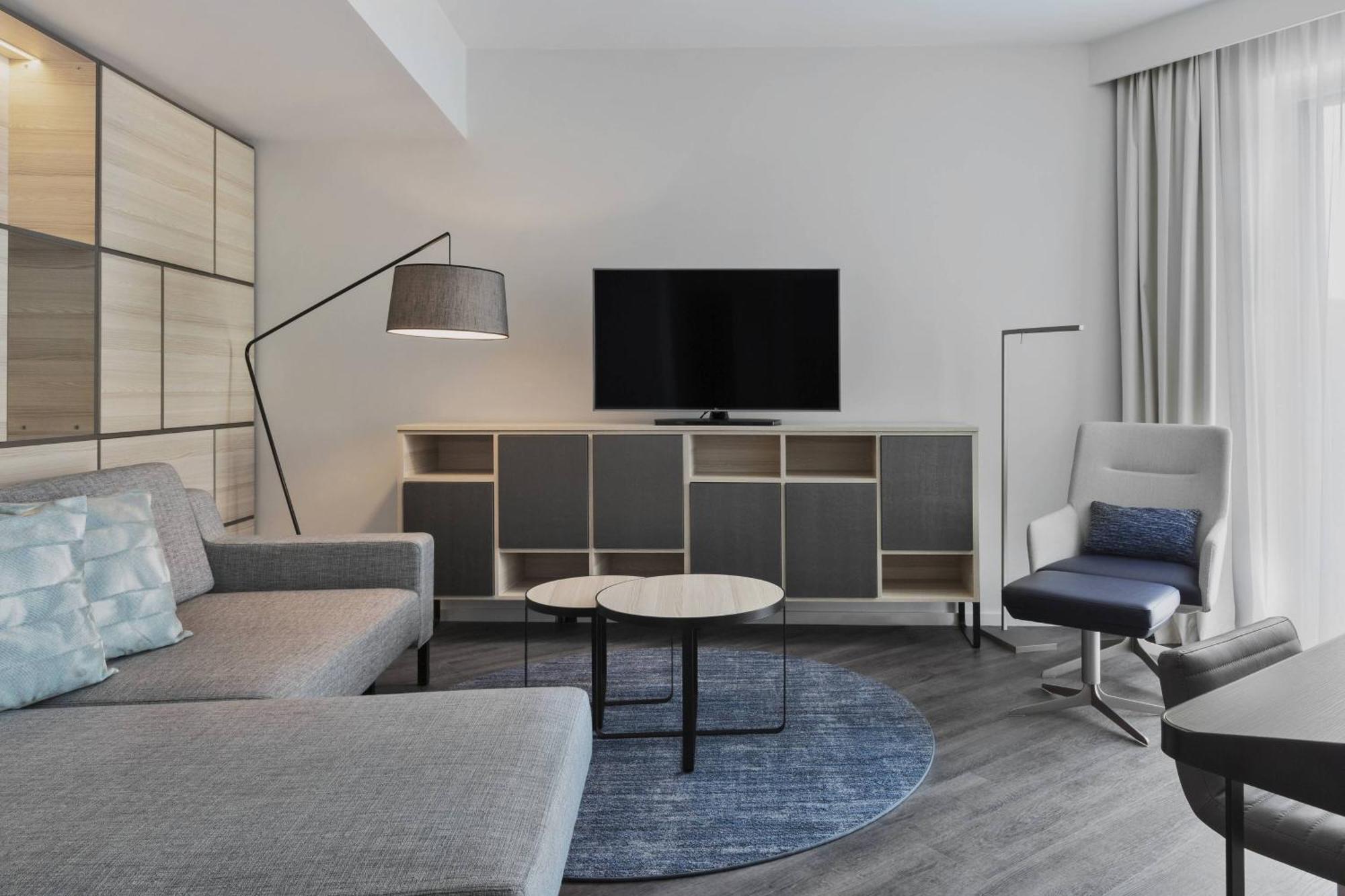 Junior Suite Sofa Bed