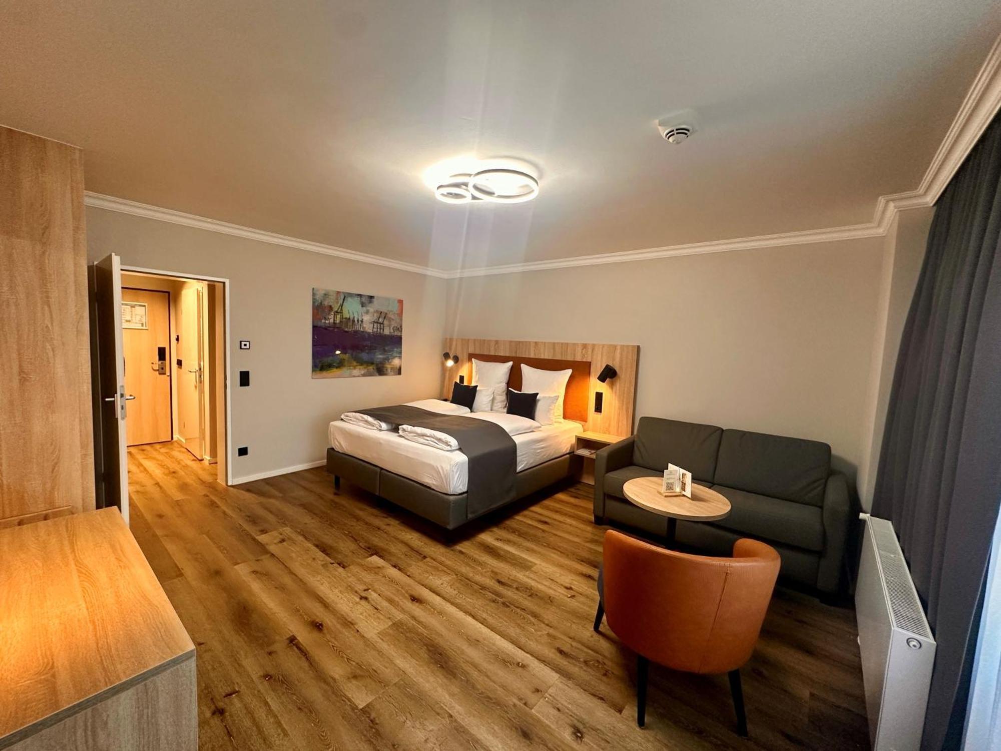 AH-Premium double room kitchen