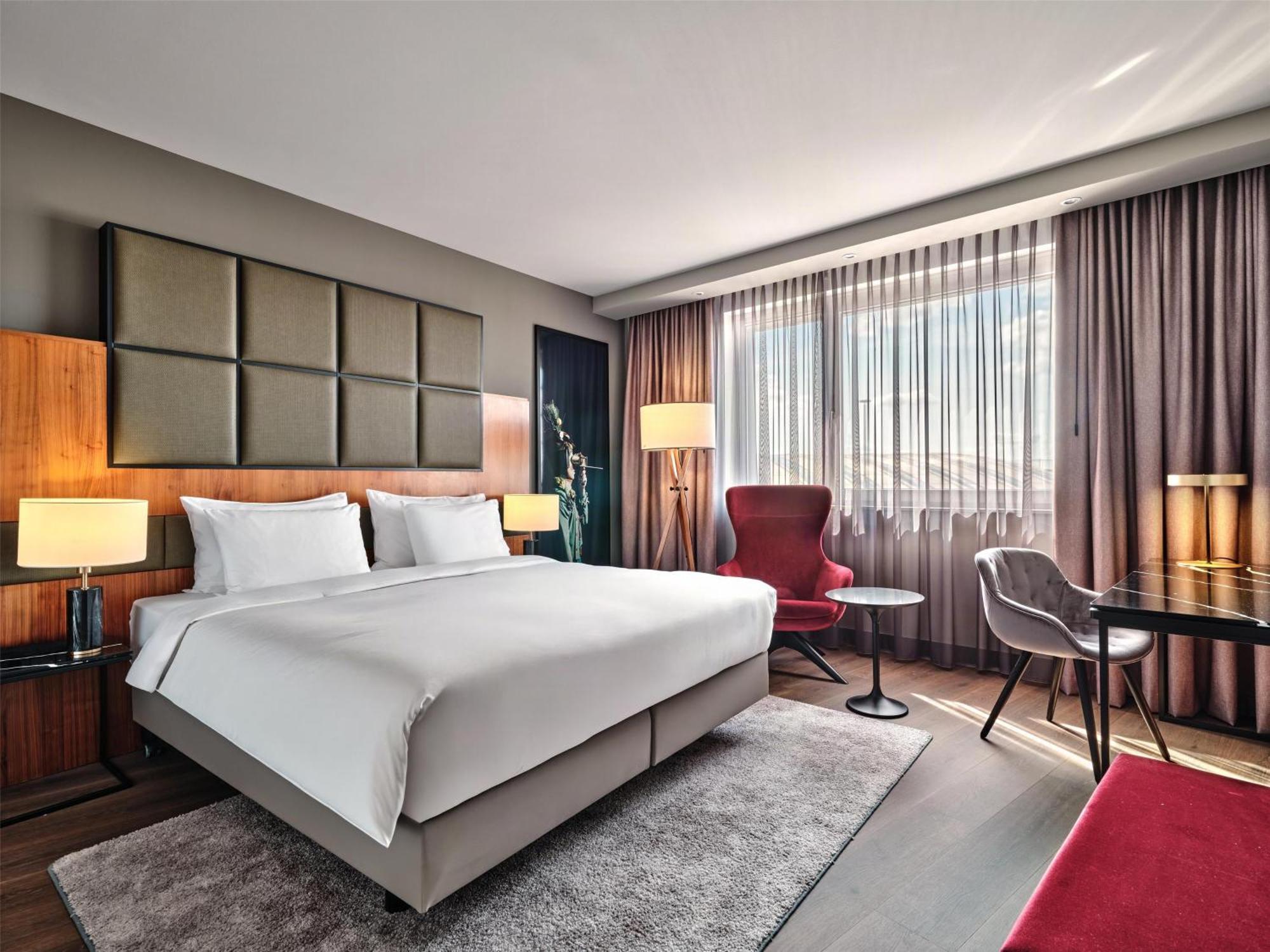 One-Bedroom Suite,1689829425:JPEG