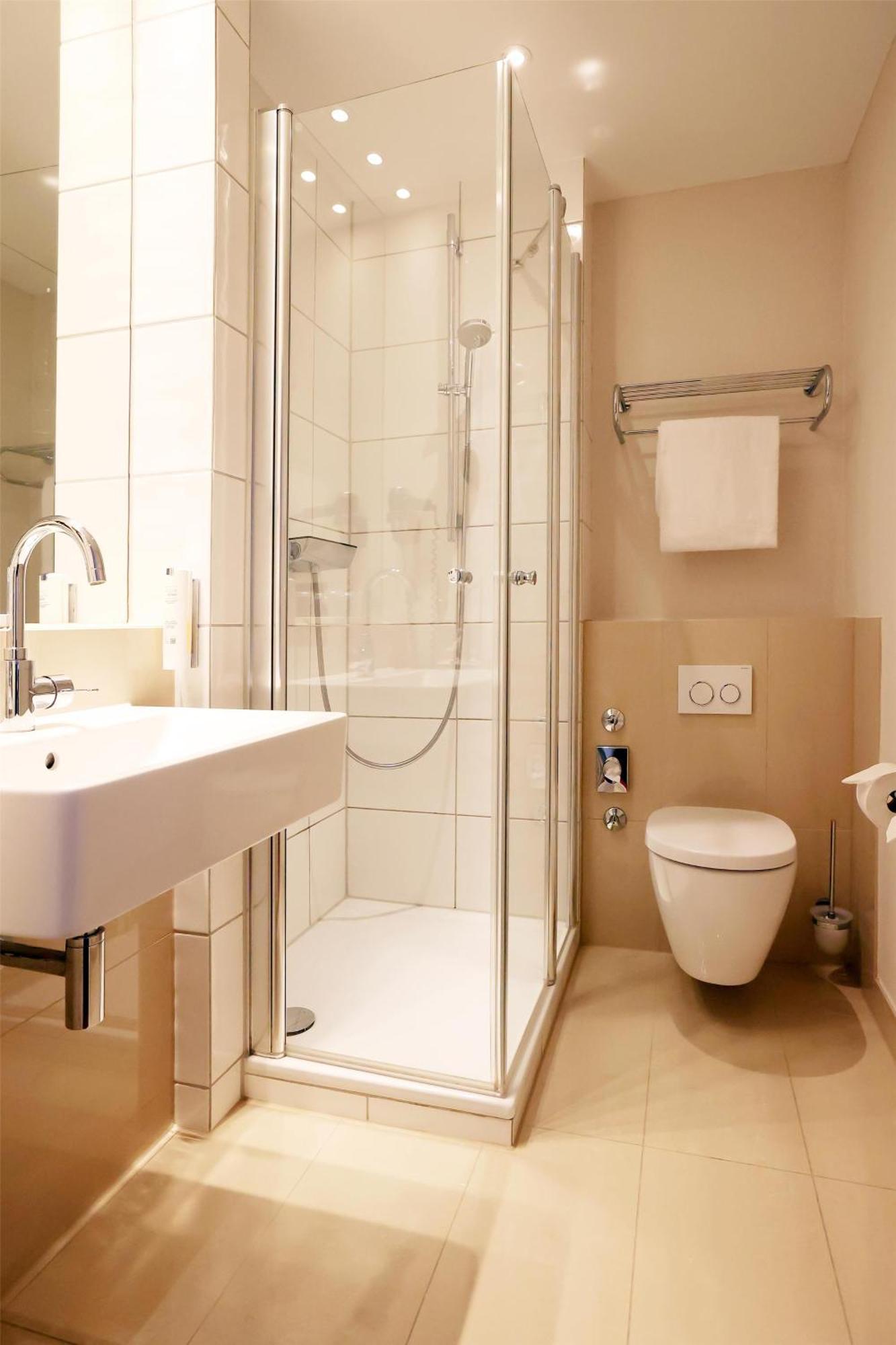 Standard Double Room,1698847002:JPEG