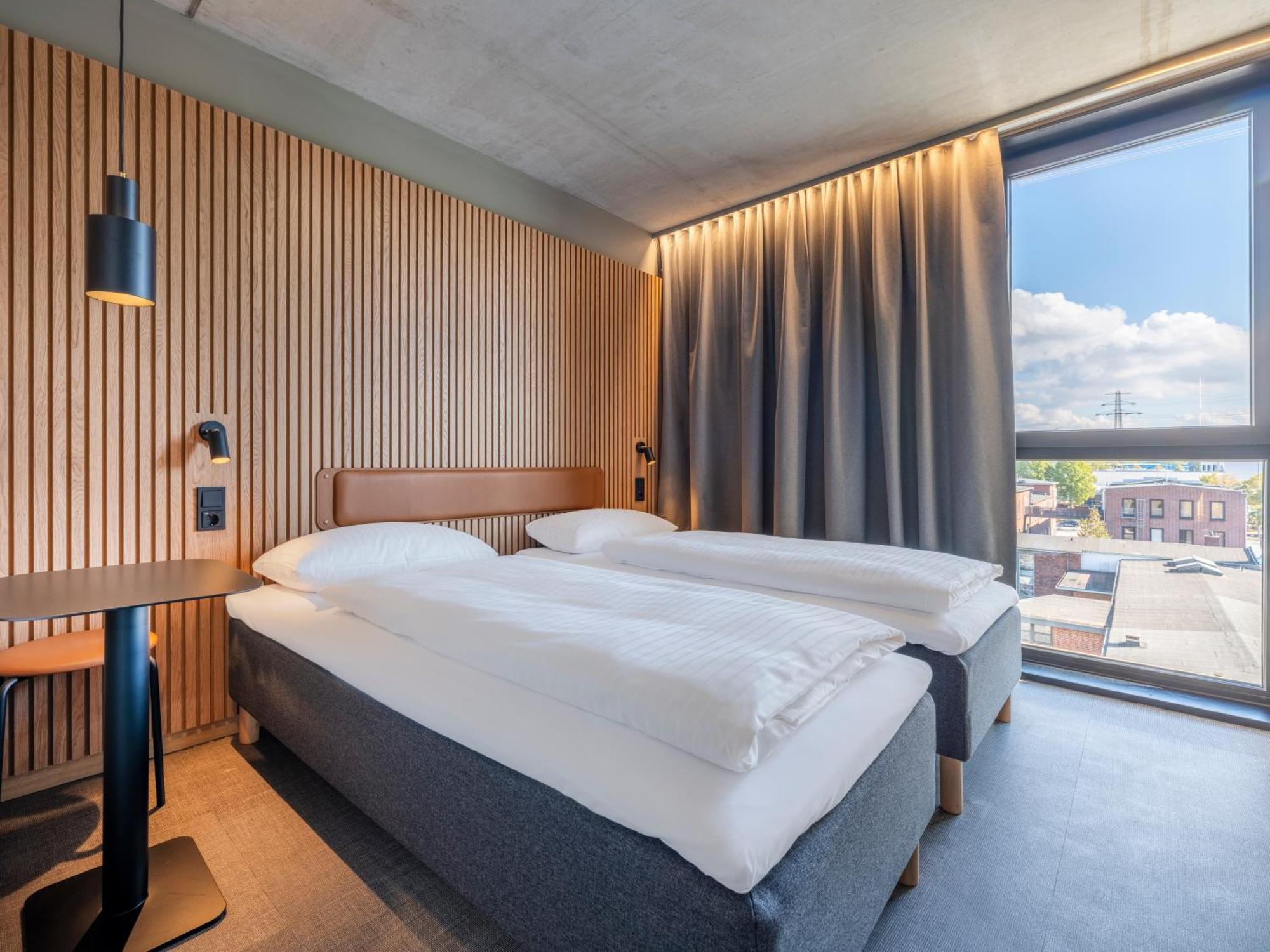 Tweepersoonskamer met 2 Aparte Bedden
