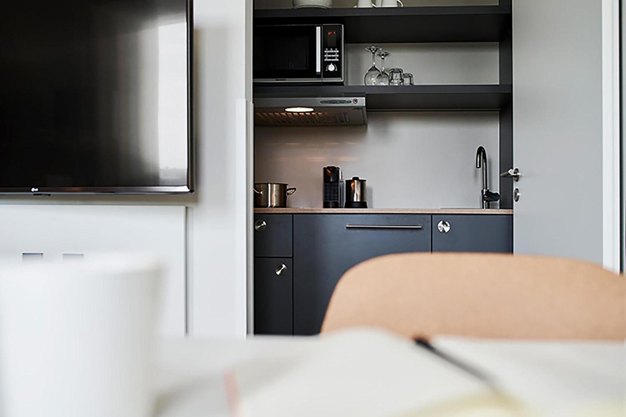 PRIMARY Apartment