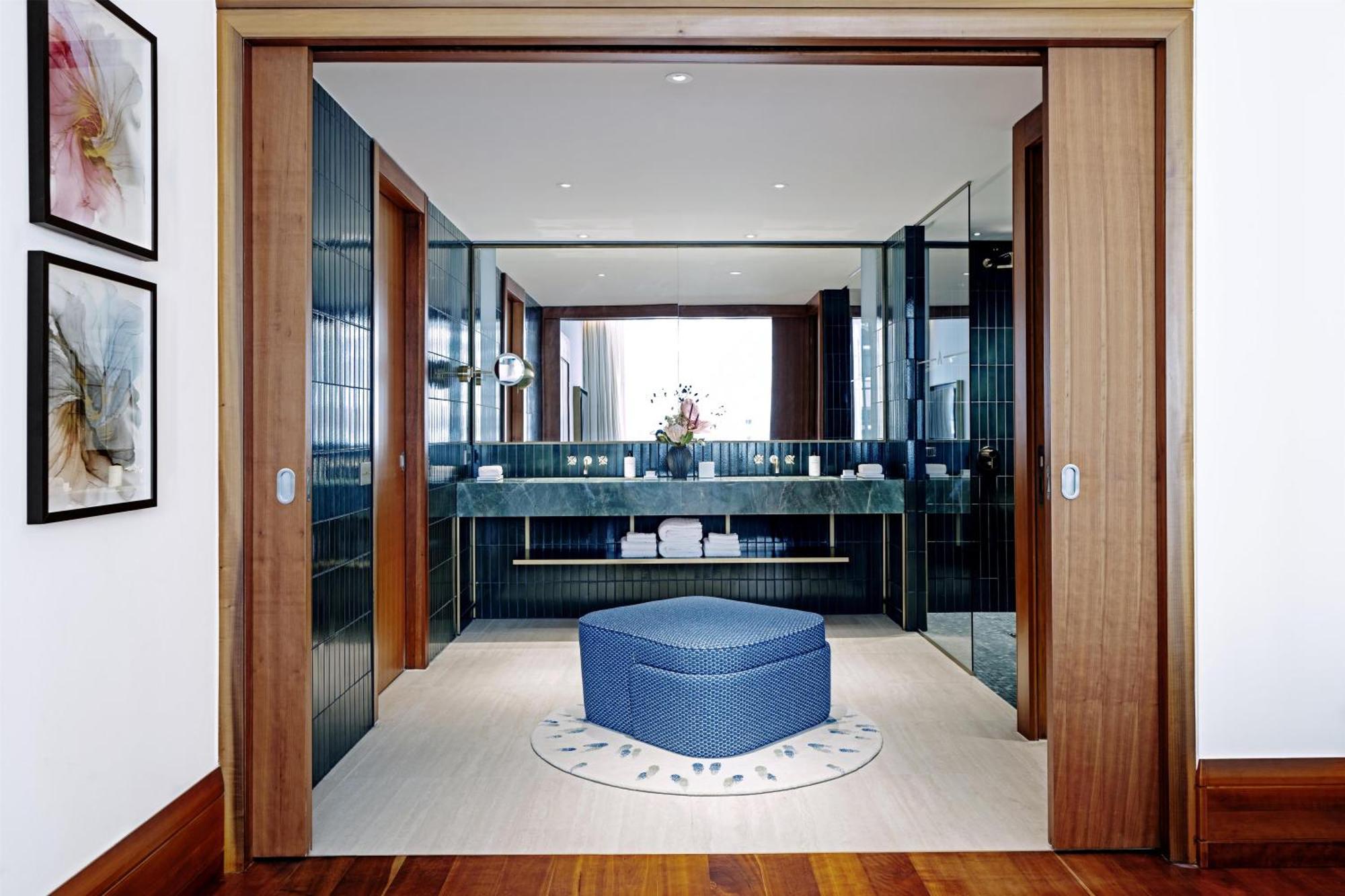 Executive One-Bedroom King Suite