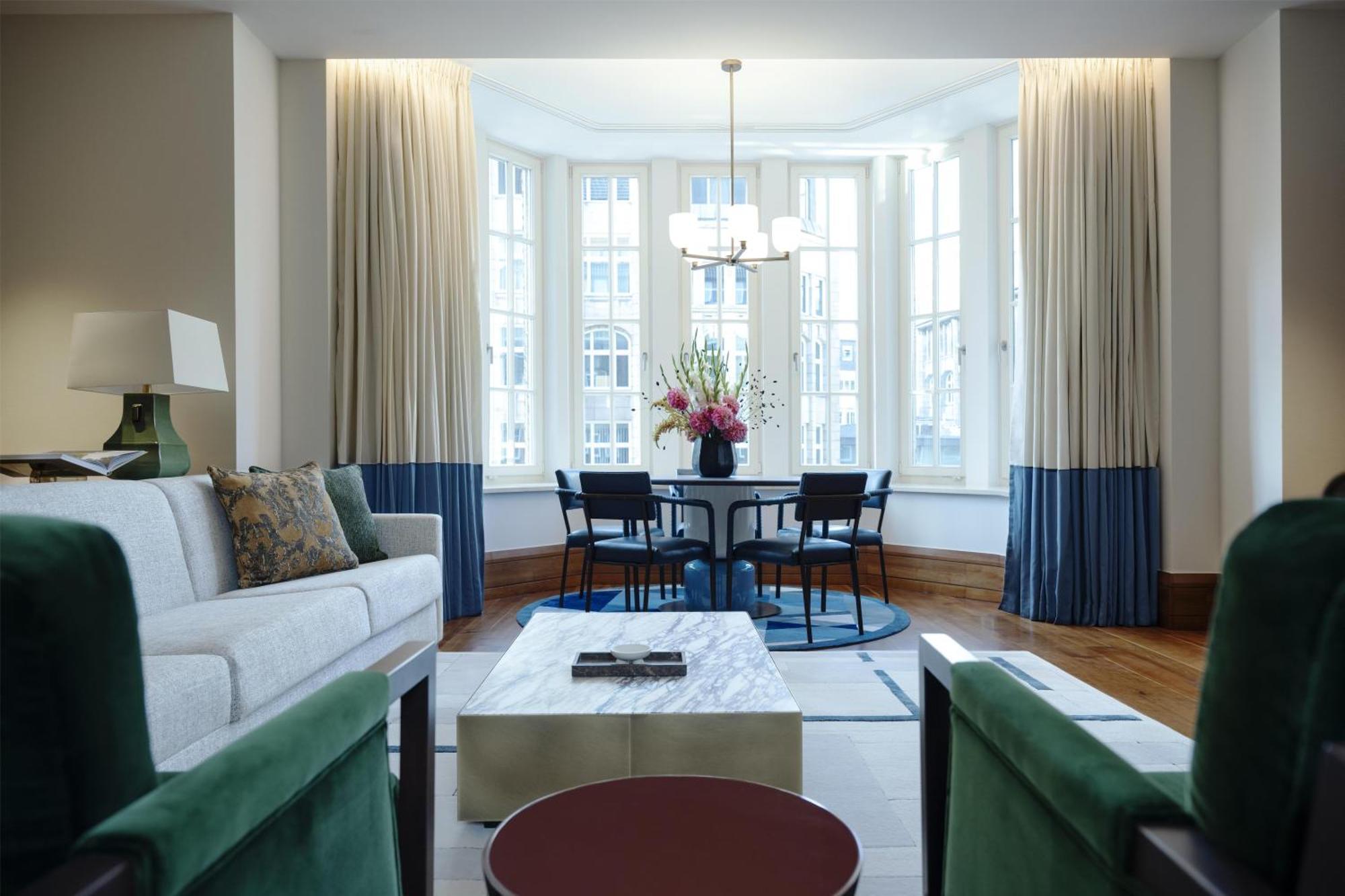 Executive One-Bedroom King Suite