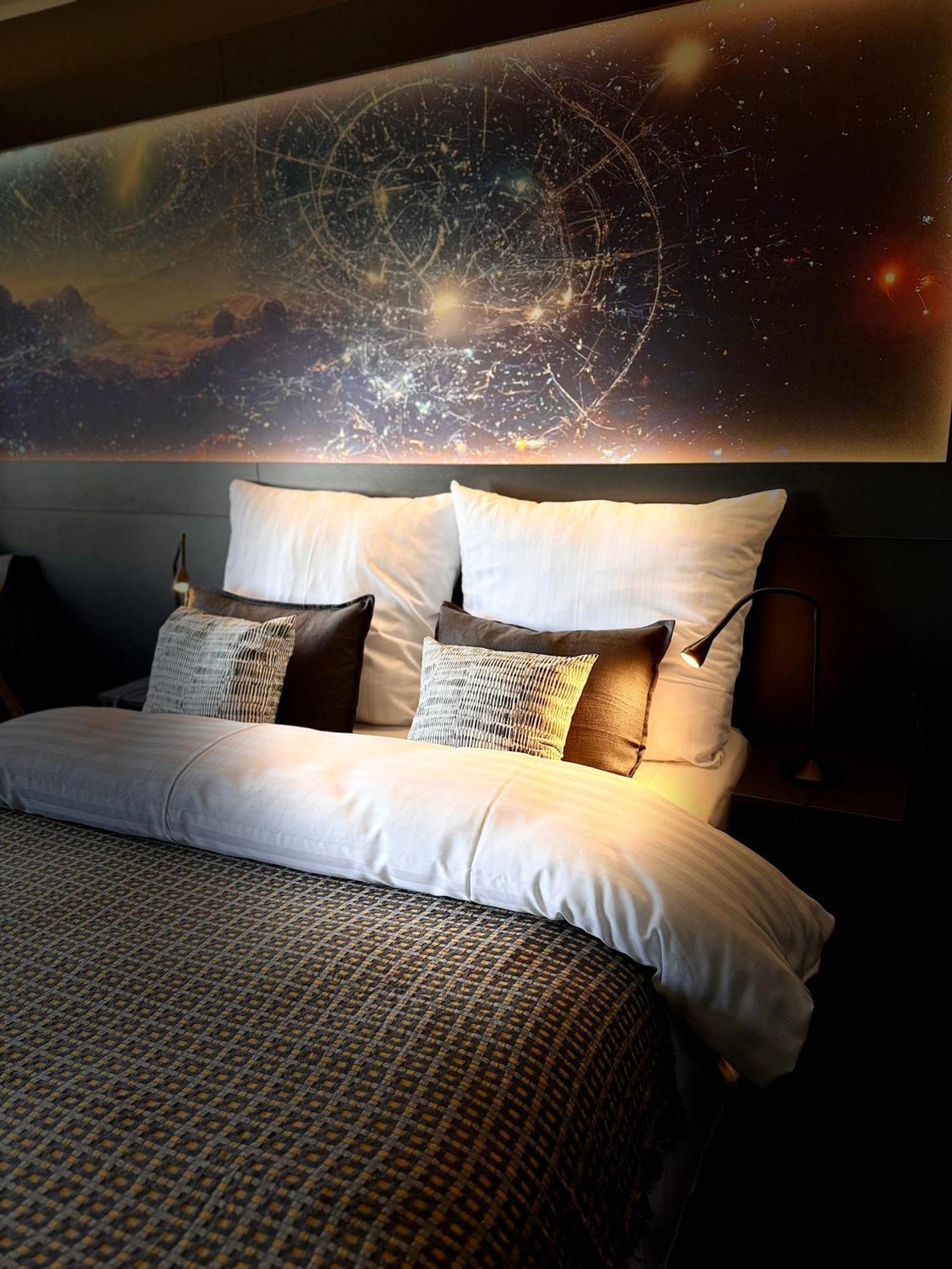 Cosmos Double Room