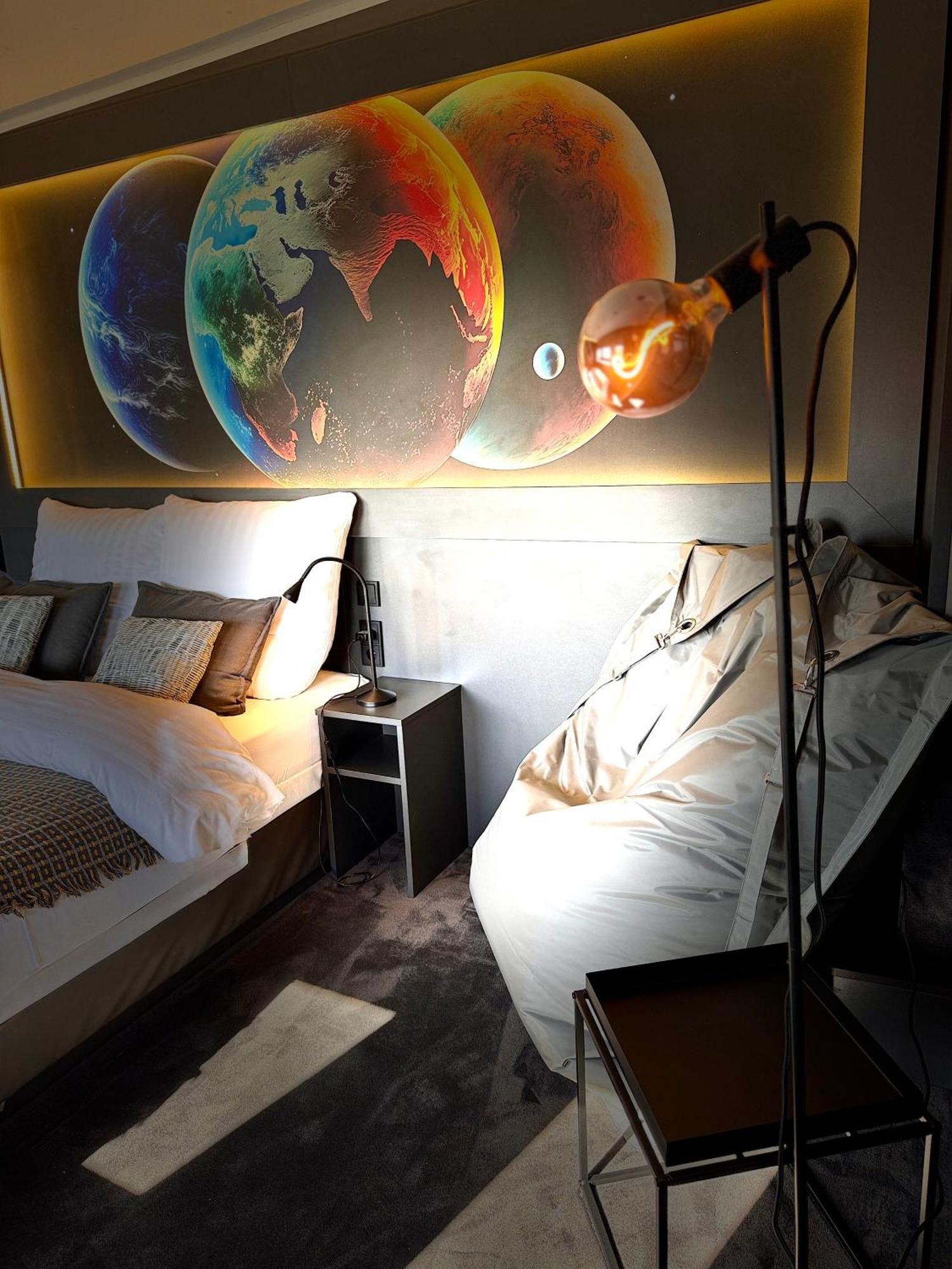 Cosmos Double Room