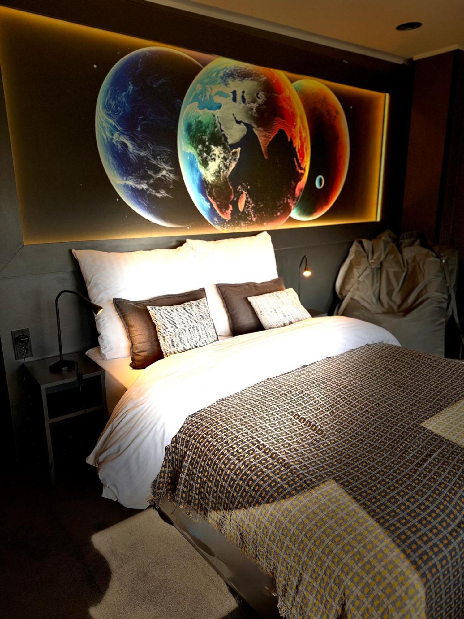 Cosmos Double Room