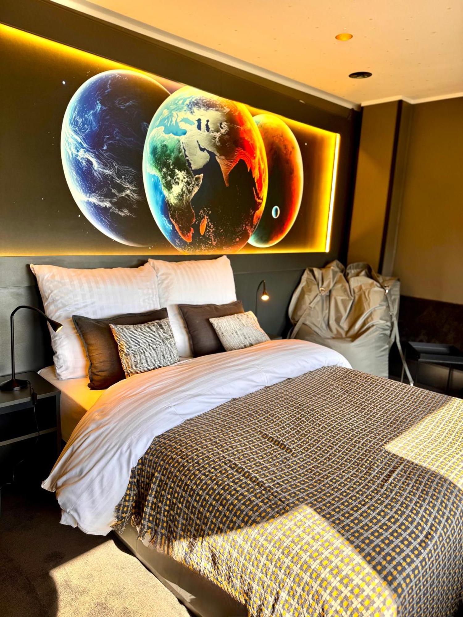 Cosmos Double Room