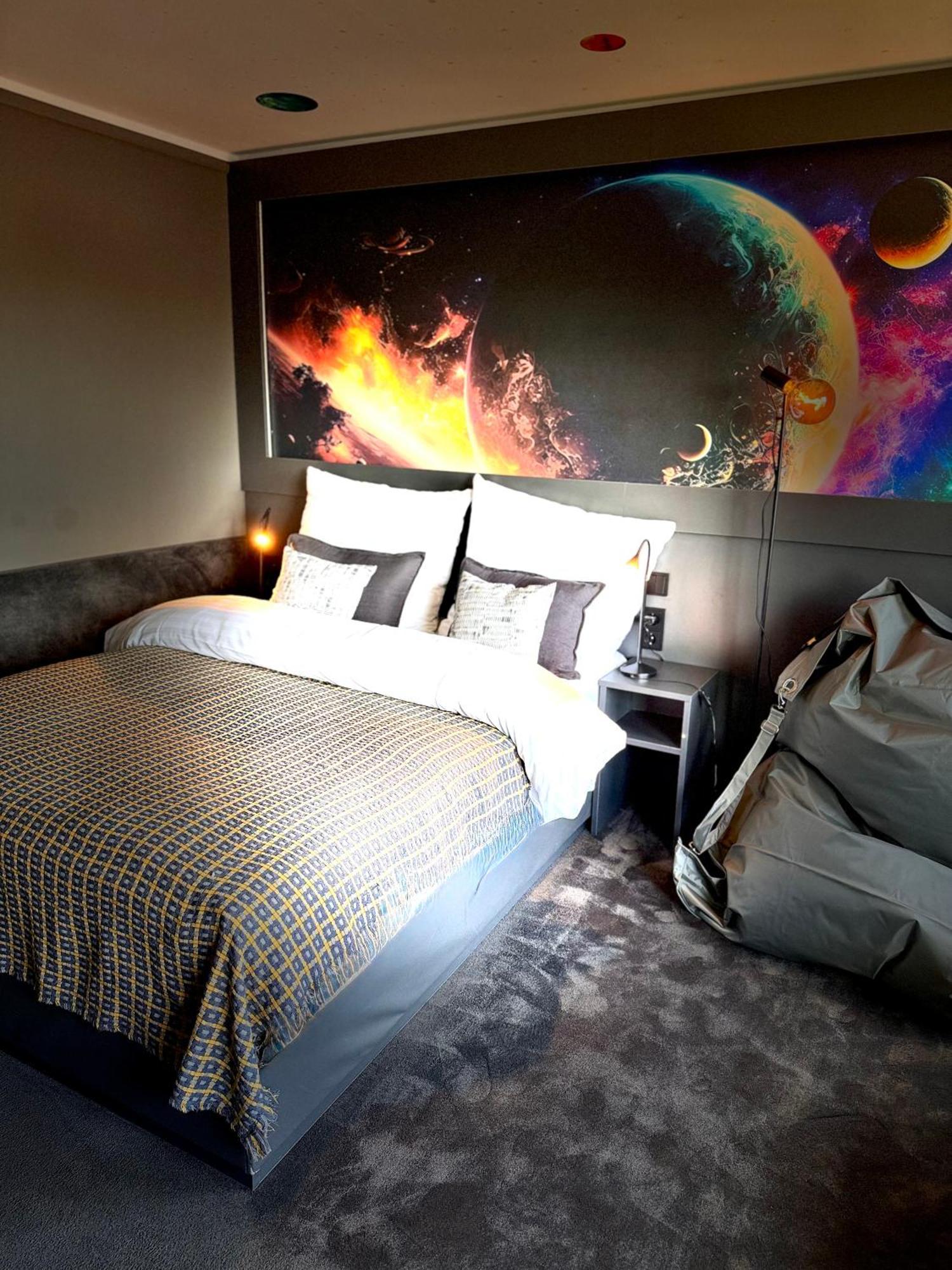 Cosmos Double Room