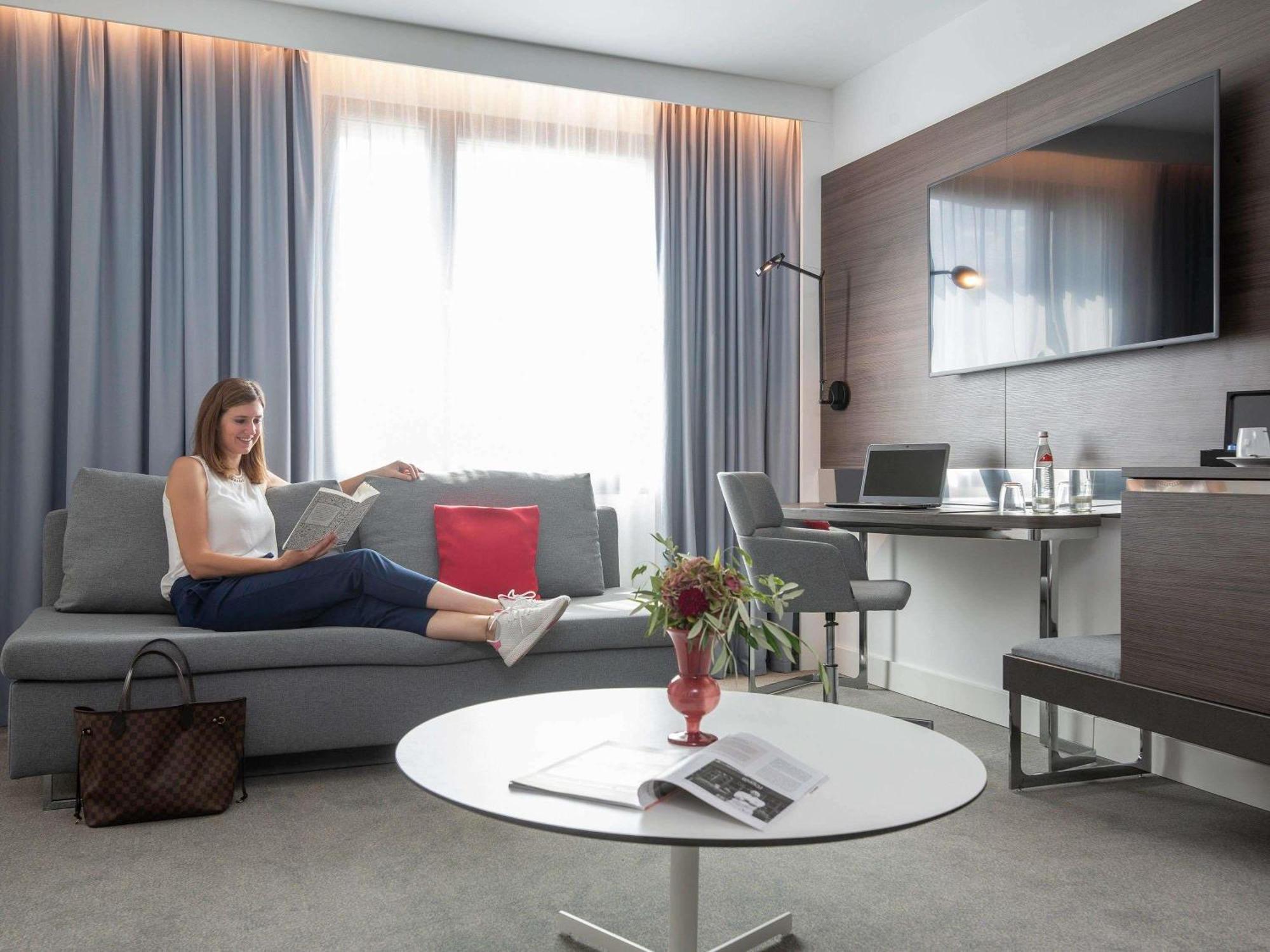 Superior Suite Sofa