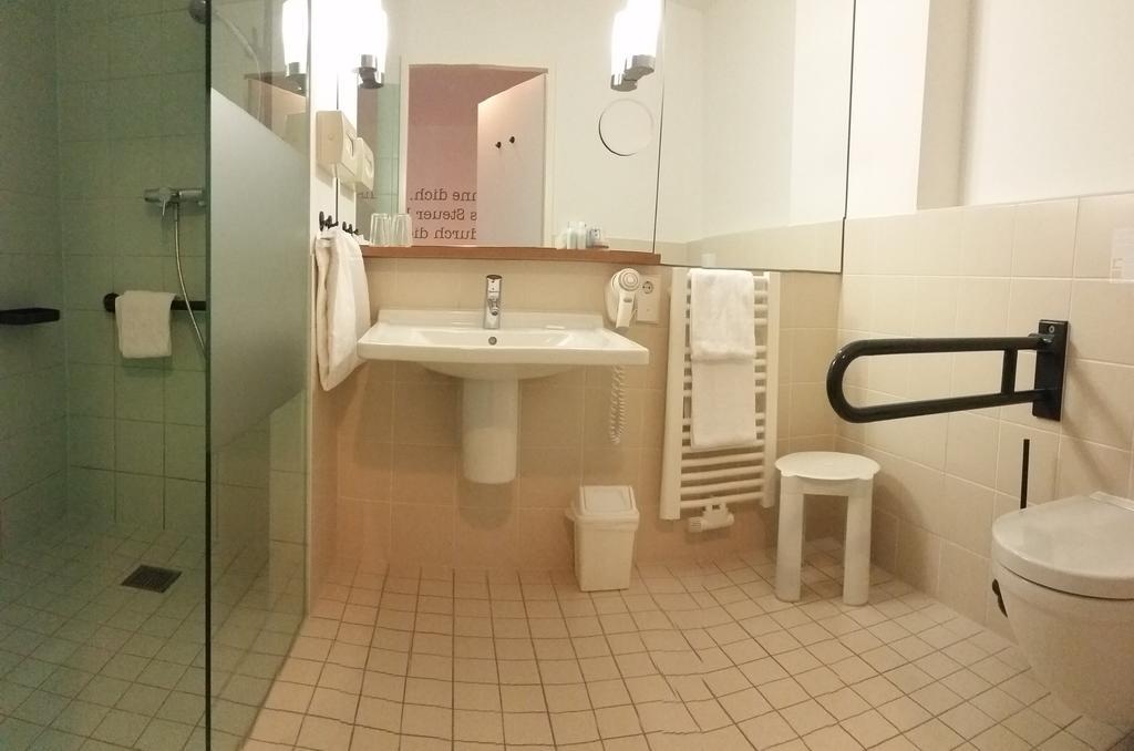 Double Room,666271056:JPEG