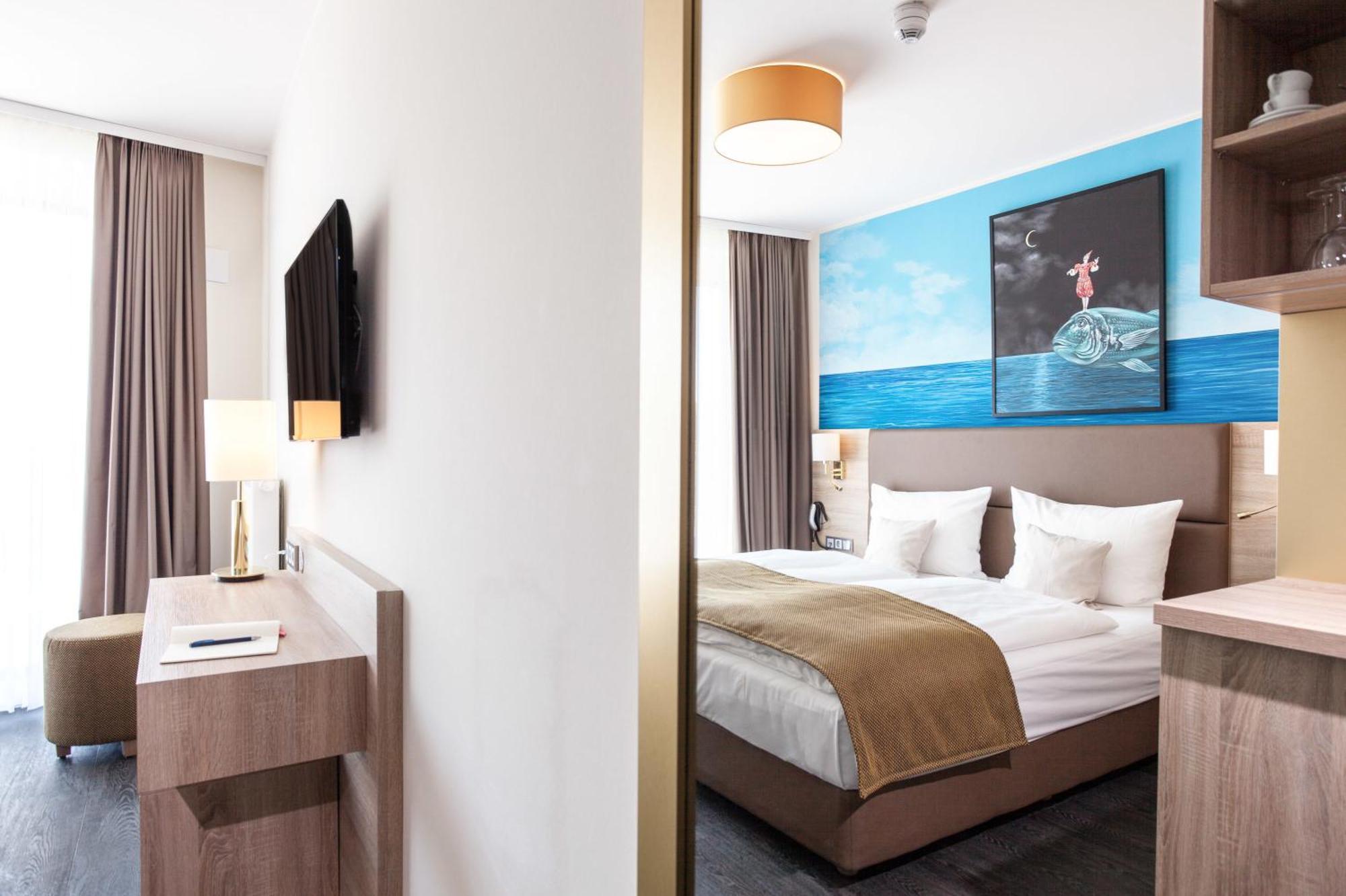 Single Room Medium