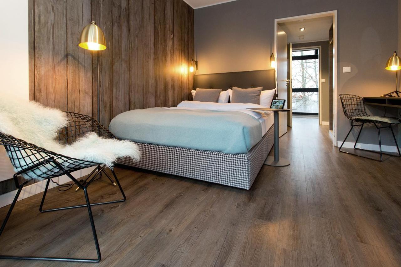 Single Room Balcony