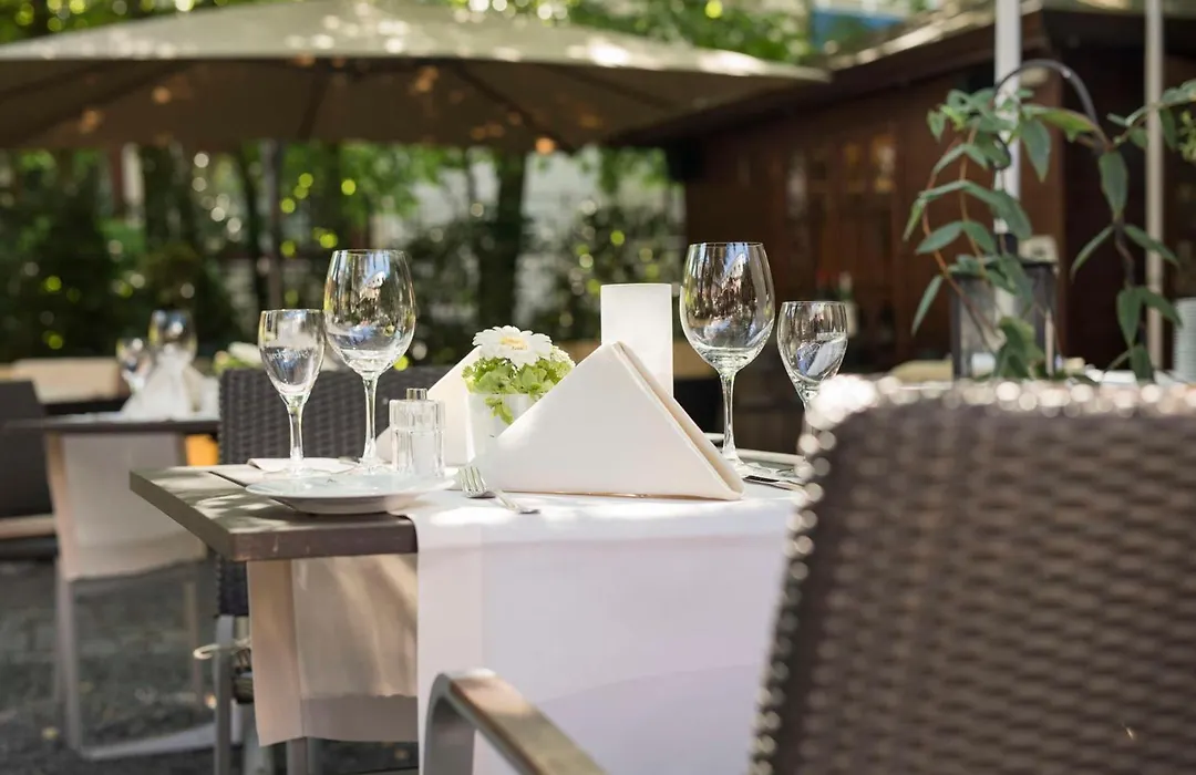Best Western Premier Alsterkrug Hotel-1