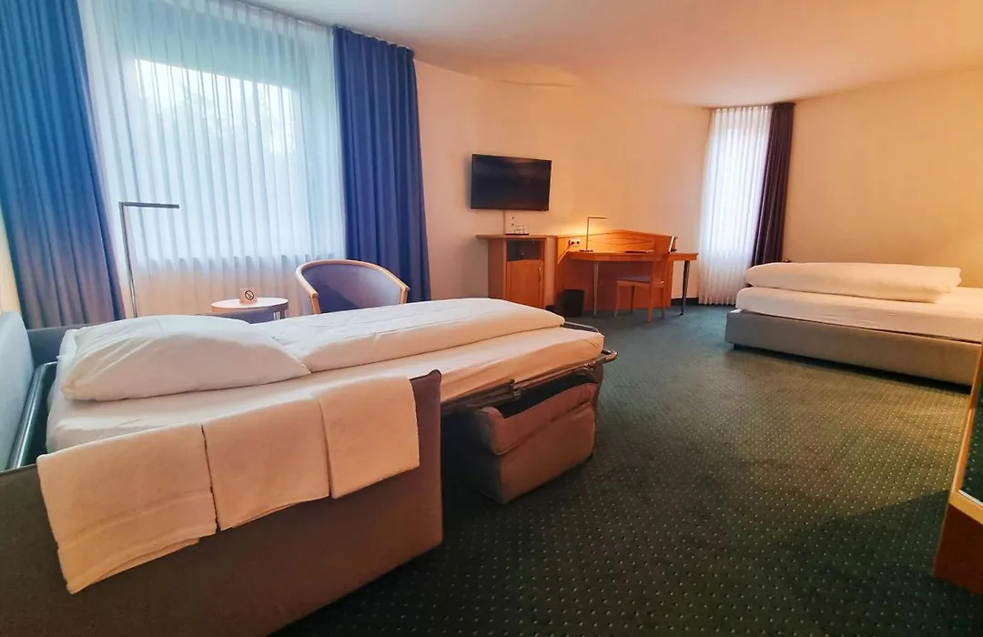 Hotel Panorama Hamburg-Harburg-1