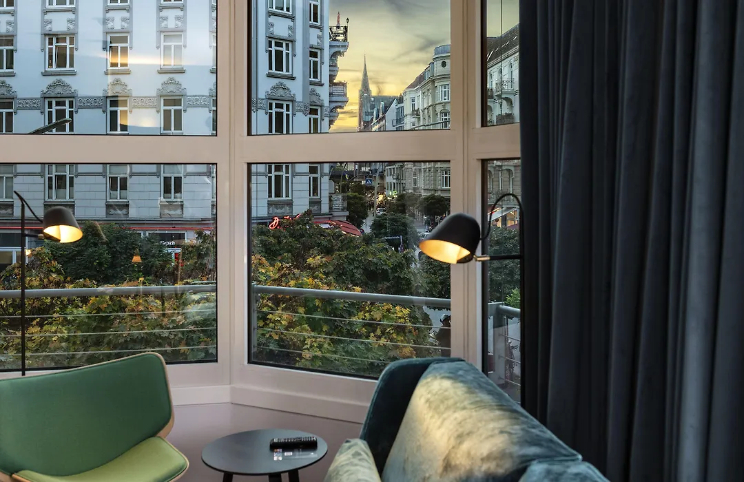 Clipper Boardinghouse - Hamburg-Michel-1