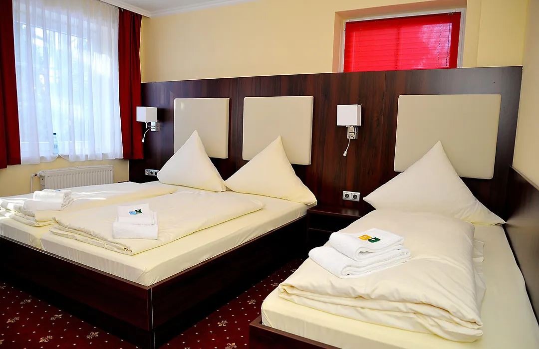 Hotel Neugrabener Hof-1