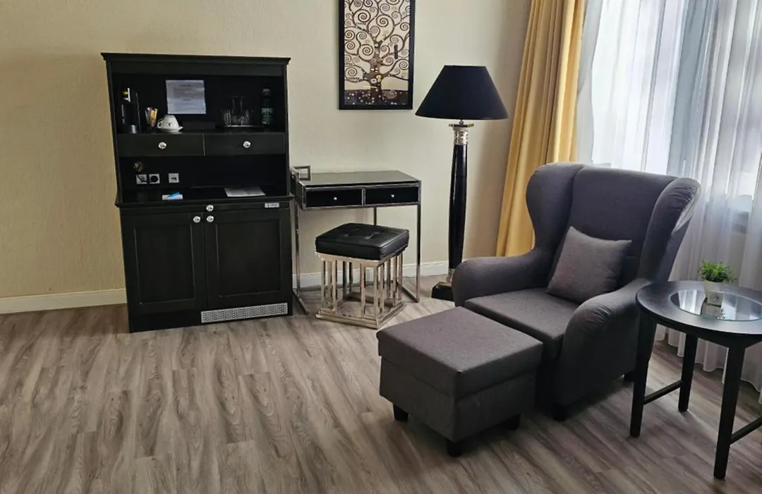 Business & More Boutique Hotel Hamburg-1