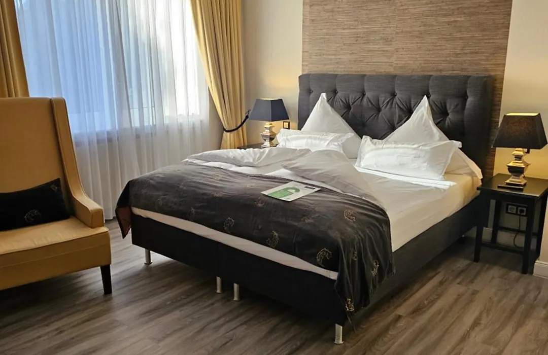 Business & More Boutique Hotel Hamburg-1