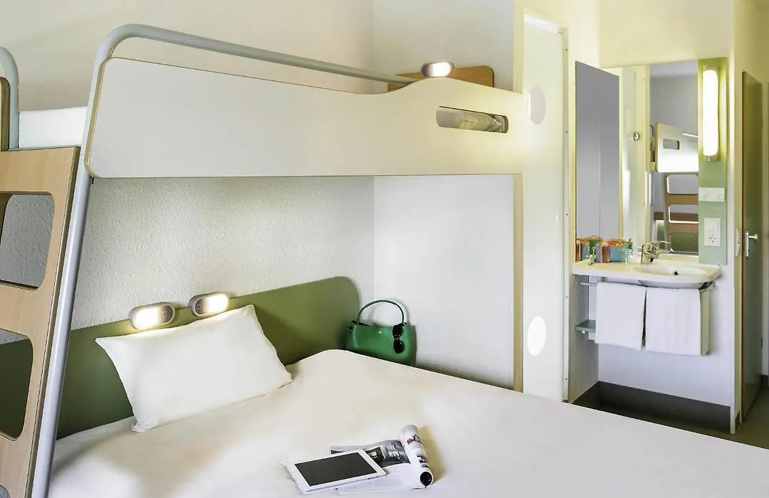 Ibis Budget Hamburg Altona-1