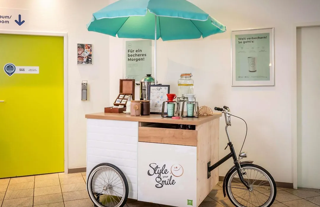Ibis Styles Hamburg Alster City-1