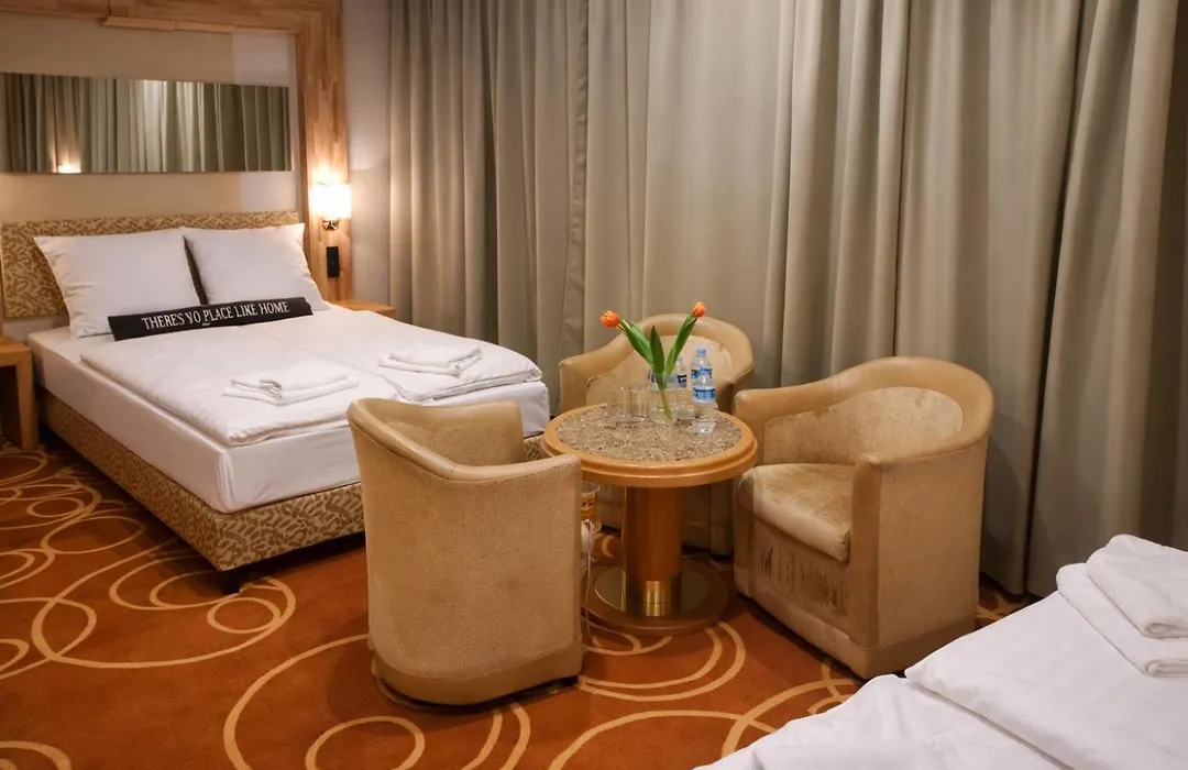 Elbgalerie Hotel-1
