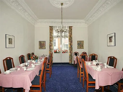 Hotel Bei Der Esplanade-1