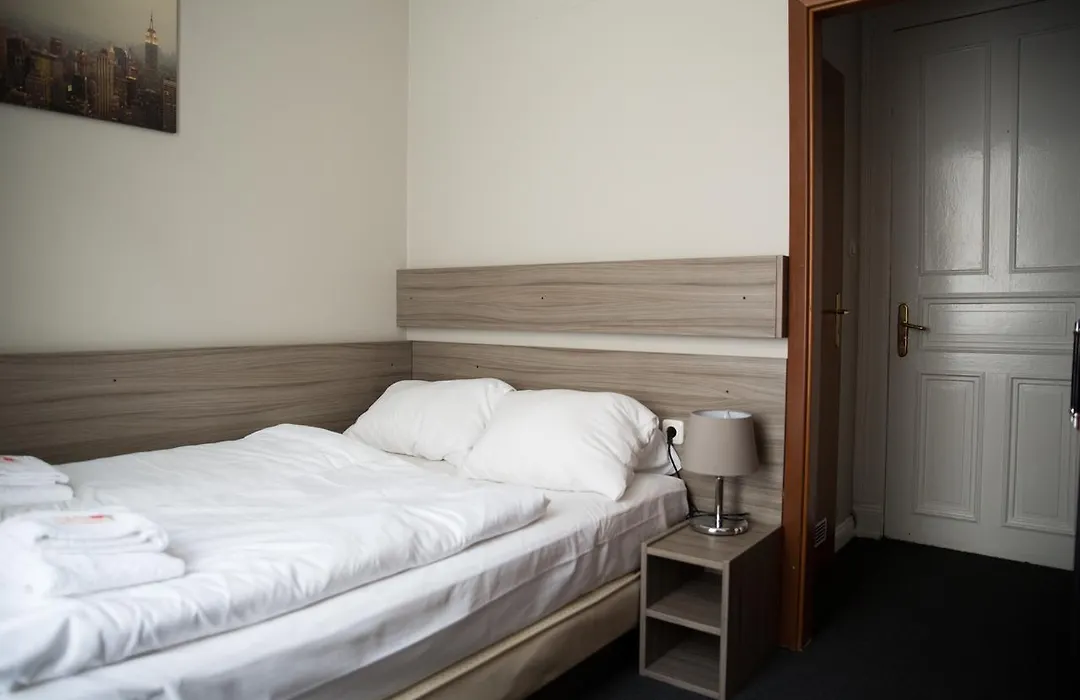 City Hotel - Heefa Ohg-1