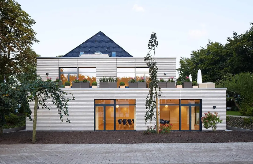 Haus Rissen Gaestehaus-1