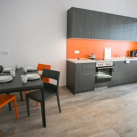 Apartments A7-3