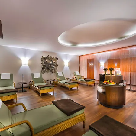 Steigenberger Hotel Treudelberg Hamburg-3
