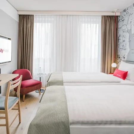 Intercityhotel Hamburg-Barmbek-2
