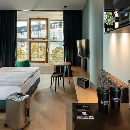 Clipper Boardinghouse - Hamburg-Michel-2
