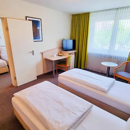 Panorama Inn Hotel Und Boardinghaus-3