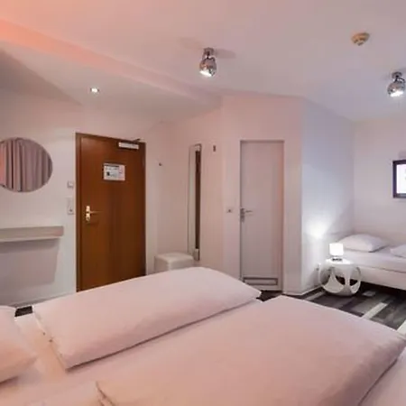 Cityhotel Monopol-2