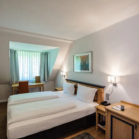 Hotel Zum Zeppelin Hamburg-3