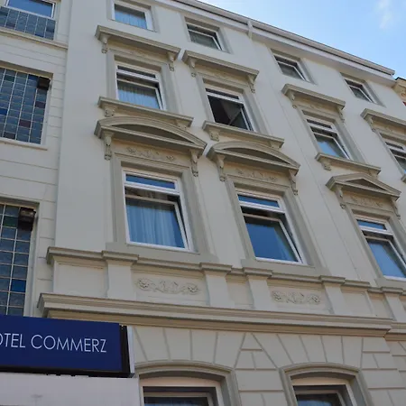 Hotel Commerz Hamburg By Uniqstay-3