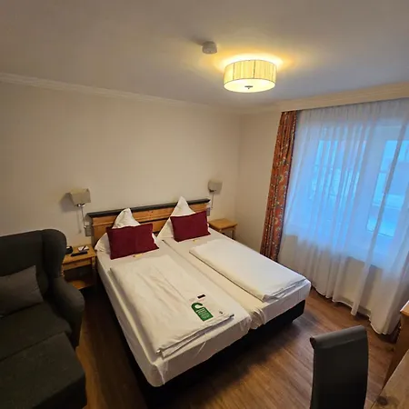 Hotel Zum Zeppelin Hamburg-2